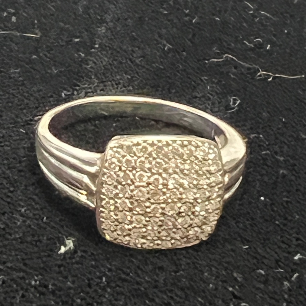 White Gold .5c pave ring size 9